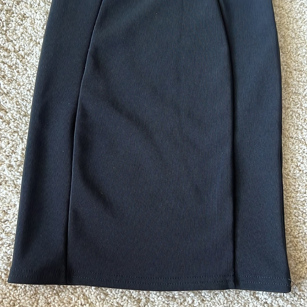 Boohoo Ribbed Bodycon - Picture 2 of 4